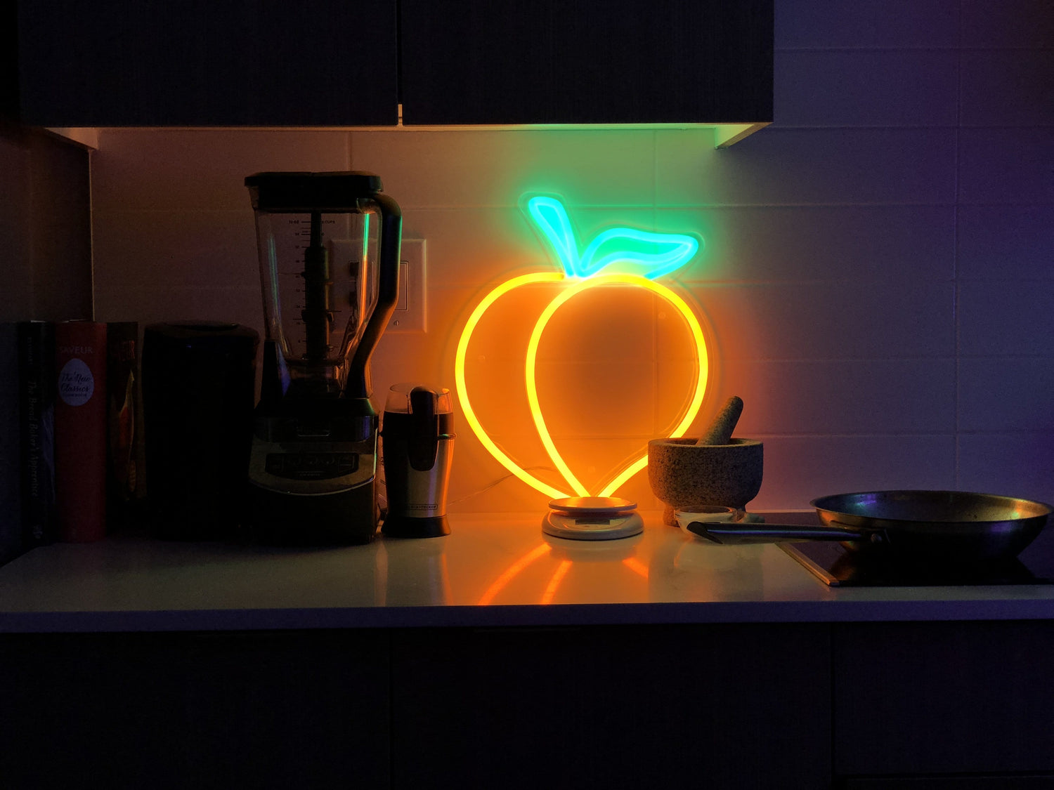 LED Neon Peach sign