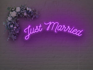 Just Married Arch LED Neon Sign